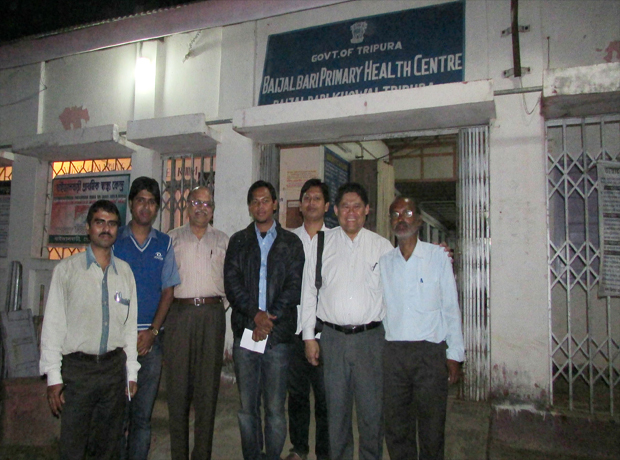 Director, NVBDCP visit Agartala and PHC Baijal Bari, District Khowai, Tripura \r\nwith Dr Leonard Ortega, Regional Advisor (Malaria), SEAR/WHO on 24.02.2015
